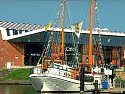 Foto  Bremerhaven fishing port
