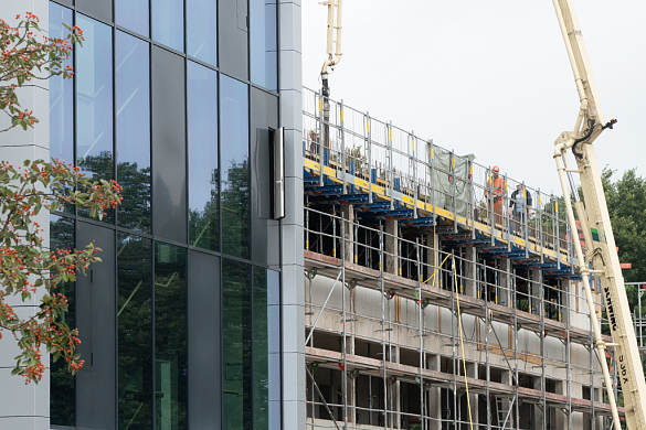 Der Anbau verbessert die Infrastruktur für Forschung und Entwicklung.