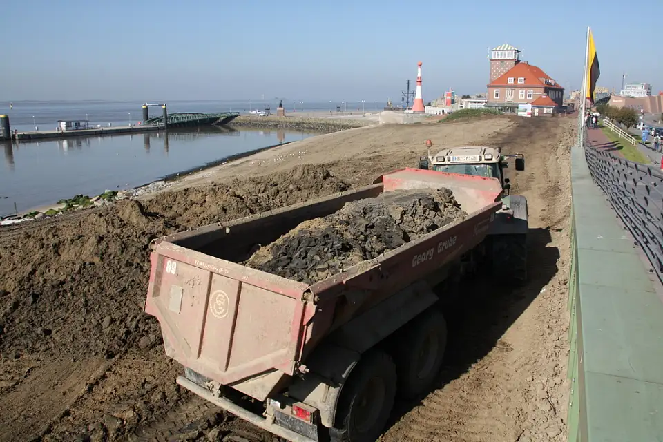 Bauarbeiten am Weserstrand