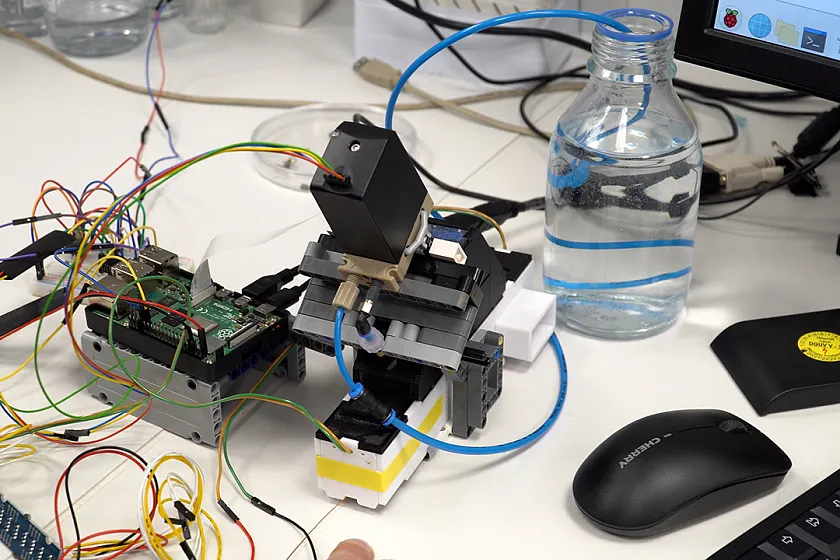 Mikrotechnologie soll Bienen schützen