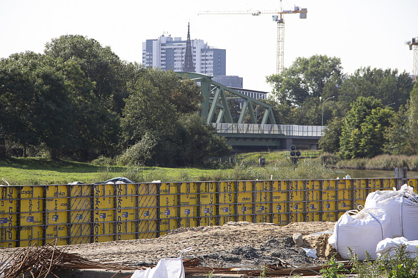 Neuanlage von wasserseitigen Sicherungsanlagen.