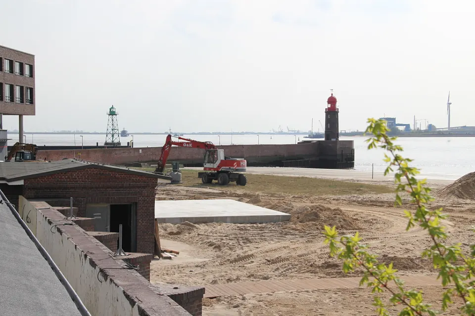  Construction in spring 2013