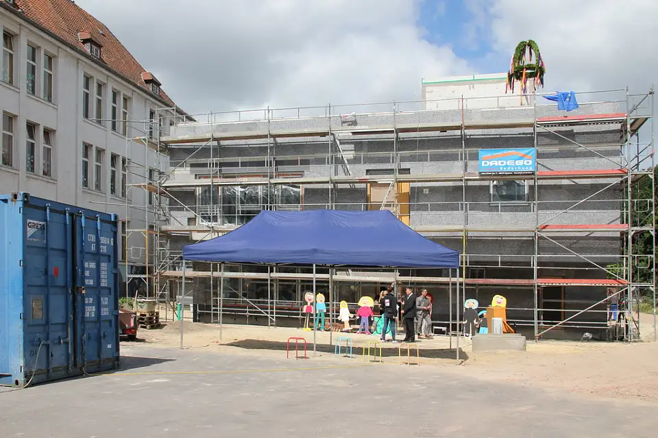 Das neue Geb&auml;ude