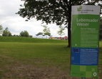 Schild am Eingang des Parks