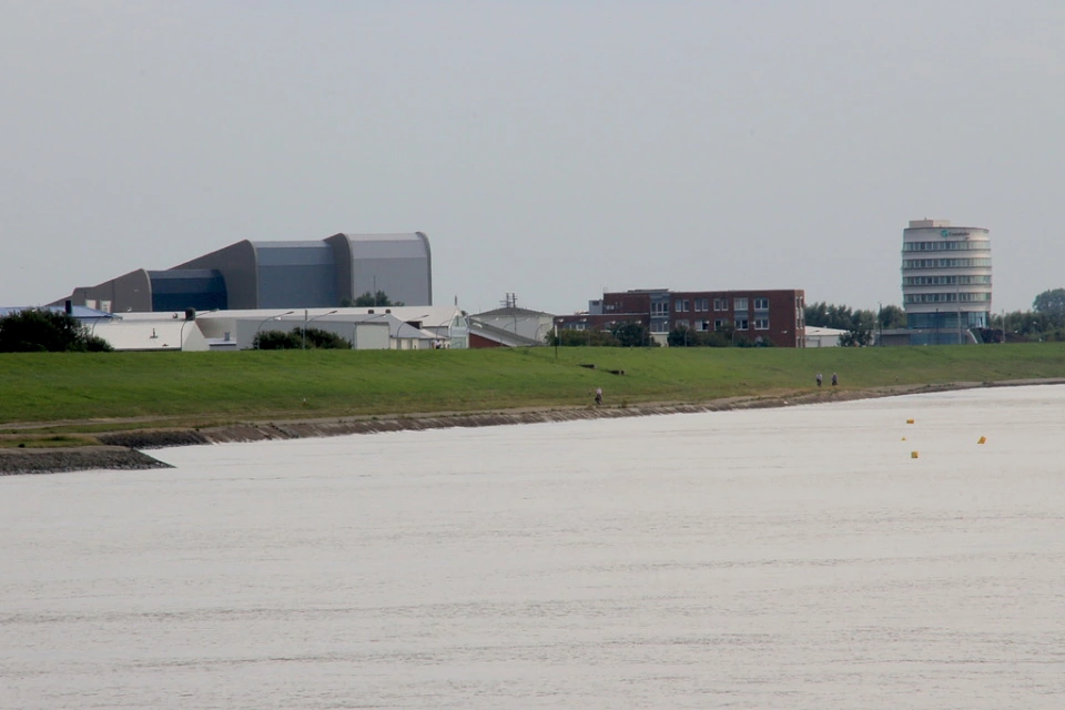 Das neue Geb&auml;ude des IWES - Panorama